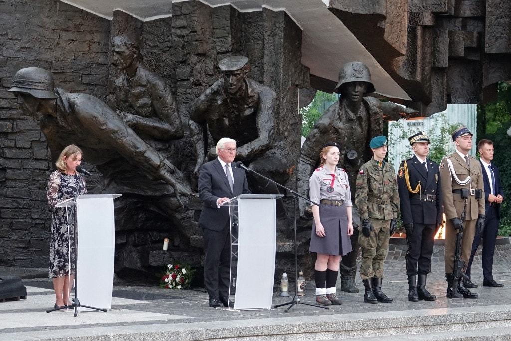Frank-Walter Steinmeier bocsánatot kért Varsóban a második világháborús német bűntettekért