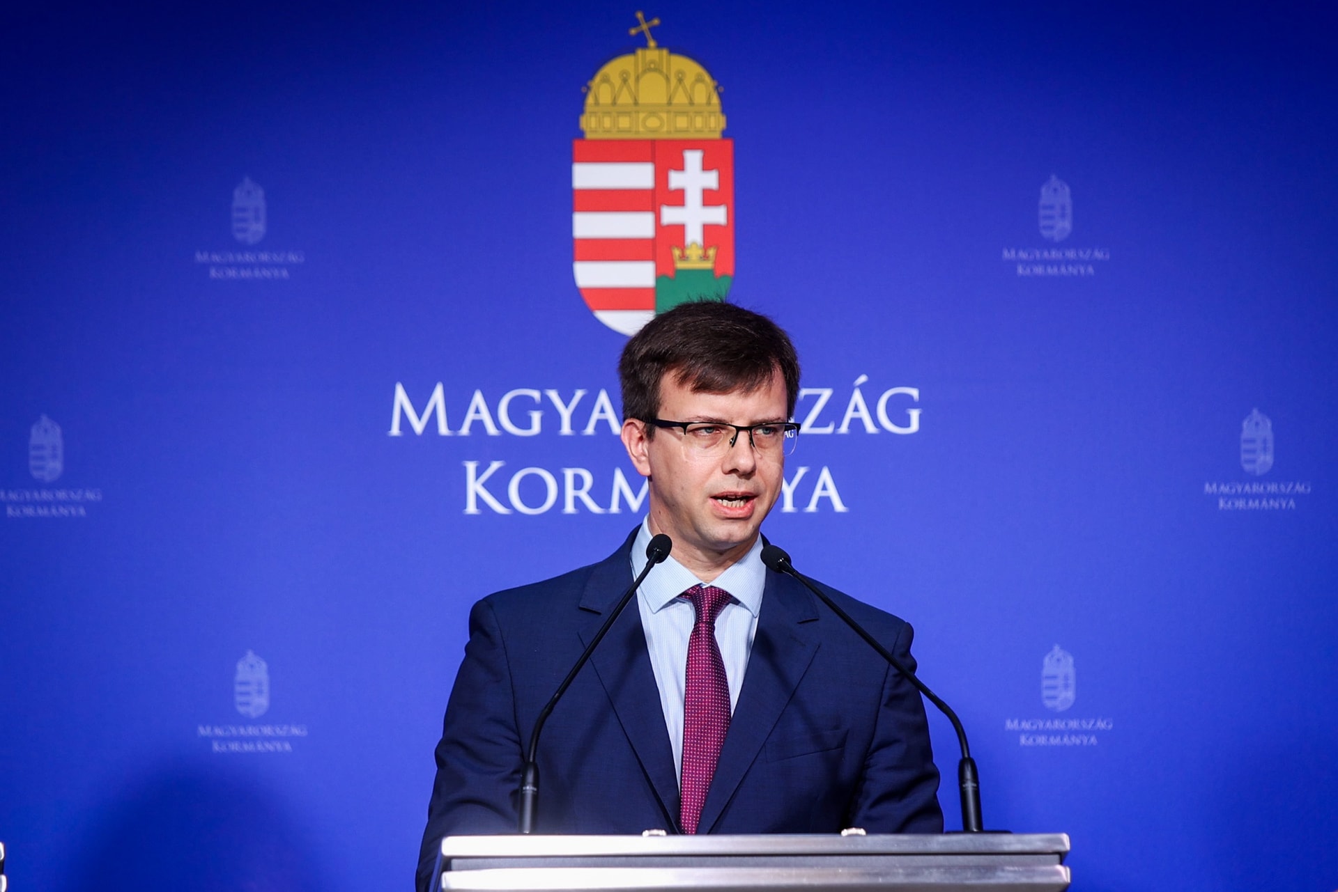 Politikai hangulatkeltés folyik a Nemzeti Kártya ügyében