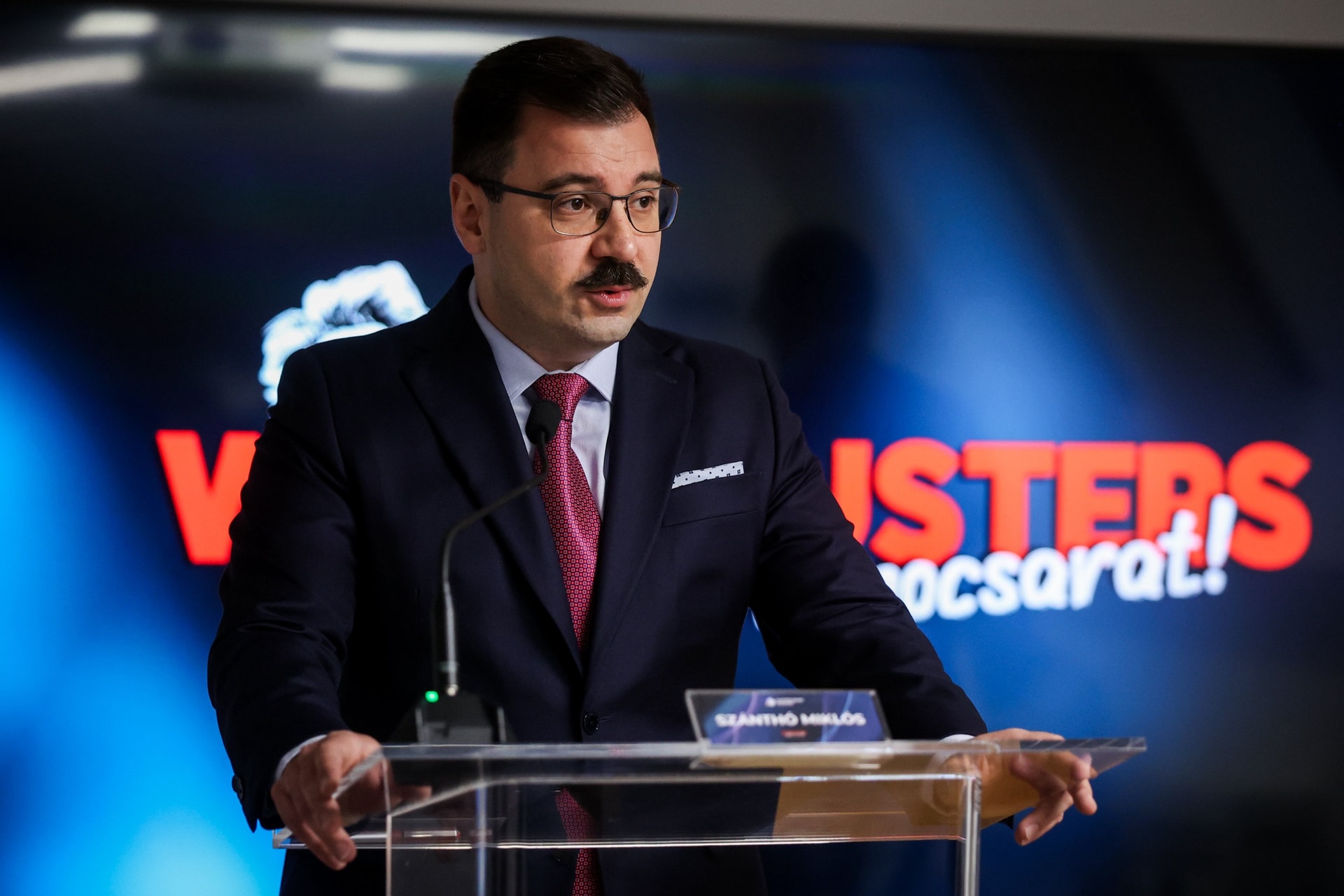 „Össze kell szervezni a világ jobboldali erőit” + VIDEÓ