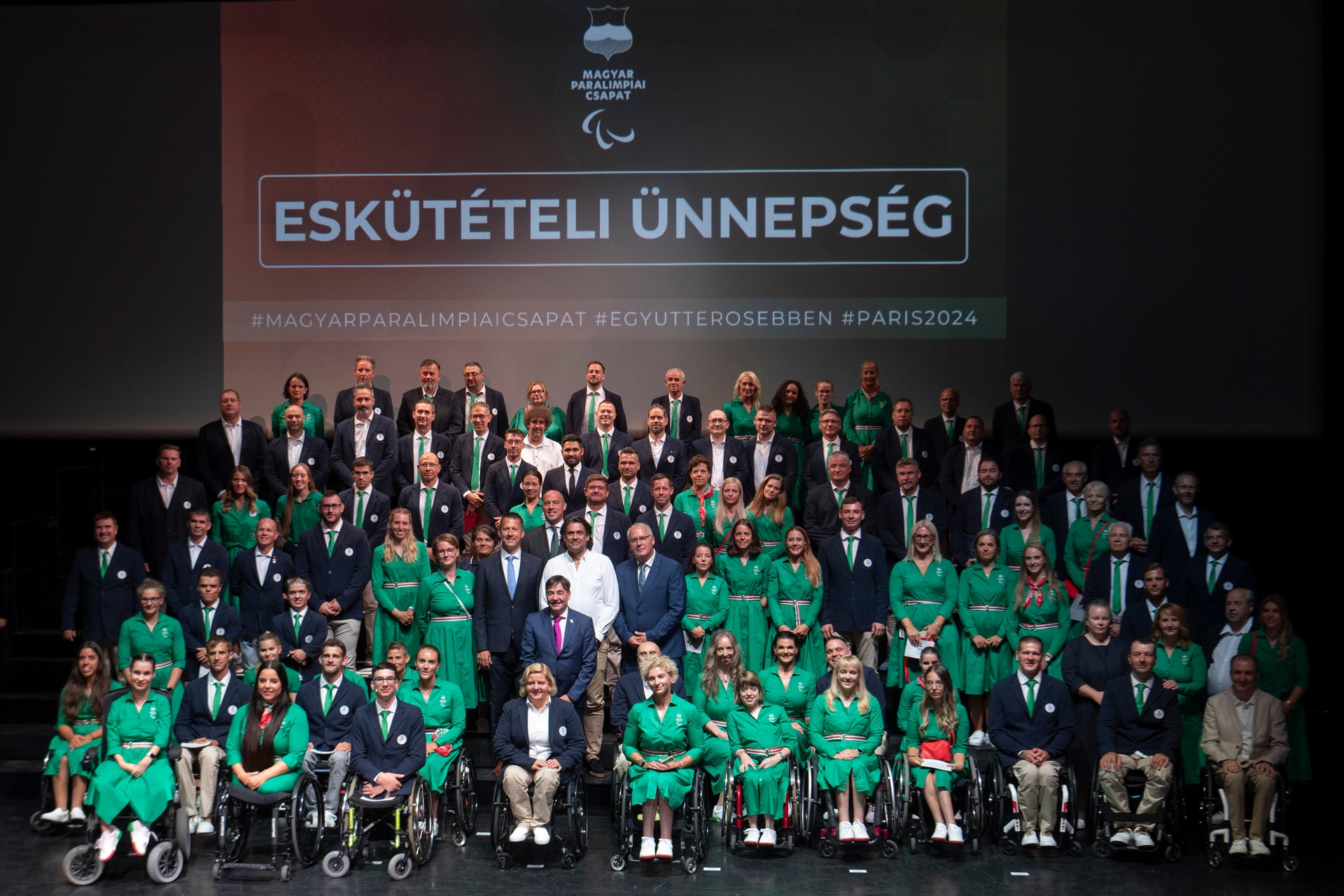 Letették az esküt a magyar paralimpiai csapat tagjai