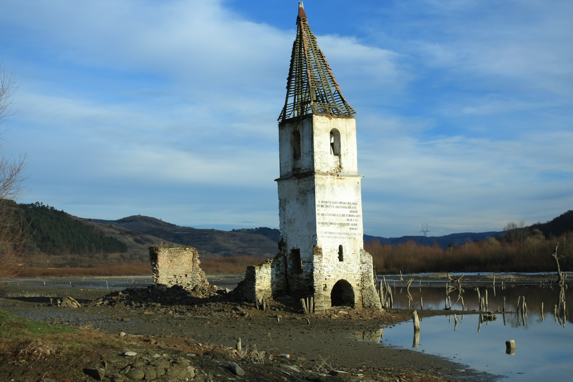 Szombaton szentelik fel Bözödújfalu újjáépített templomát