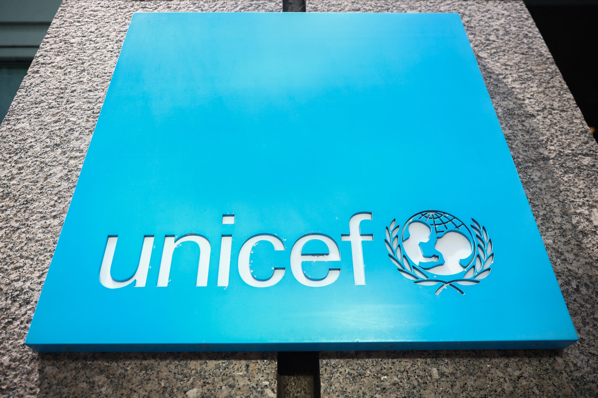 Az Ukrajnából menekült gyermekek iskolakezdését is segíti az UNICEF