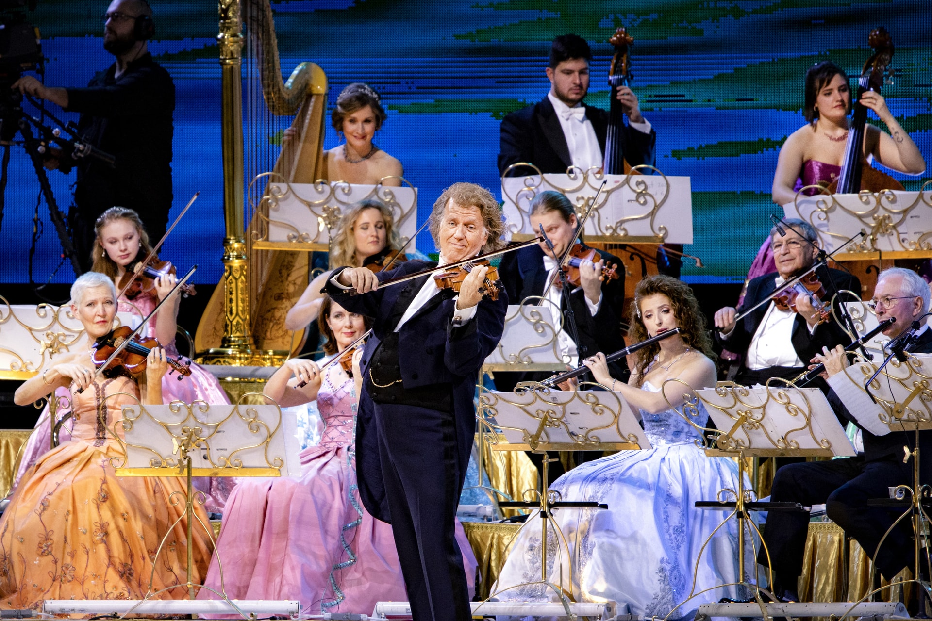 Újra Magyarországon  André Rieu, a keringőkirály + VIDEÓ