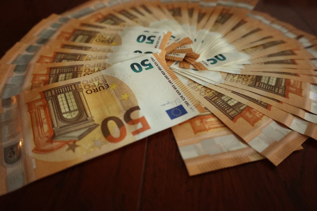 Megerősítette a magyar államadós-osztályzatot az S&P
