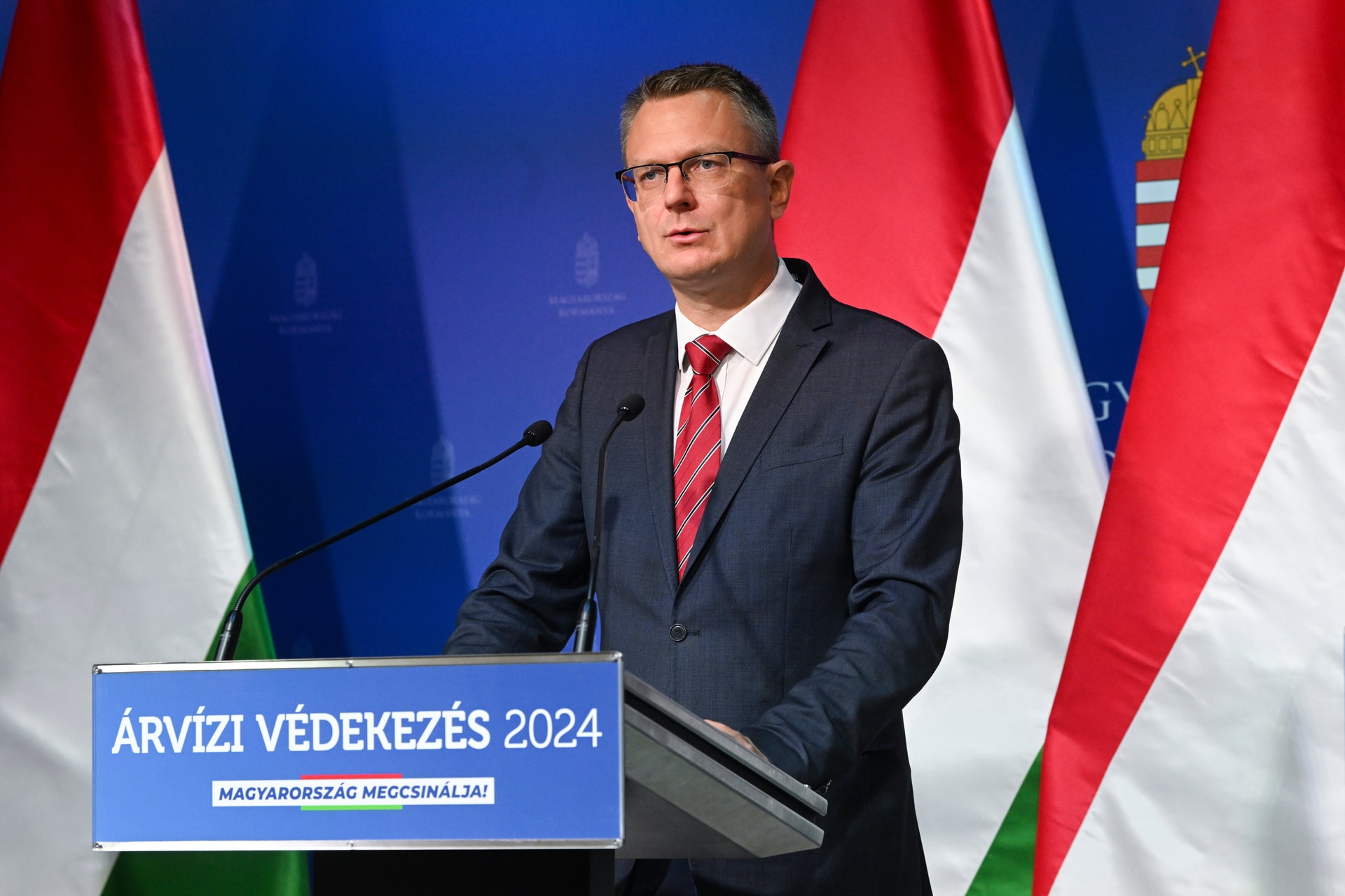 Rétvári Bence: A mentőszolgálat a helyzethez alkalmazkodva módosítja a betegutakat