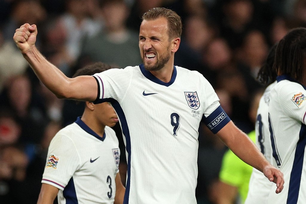Harry Kane, a százados: két gól a finnek ellen