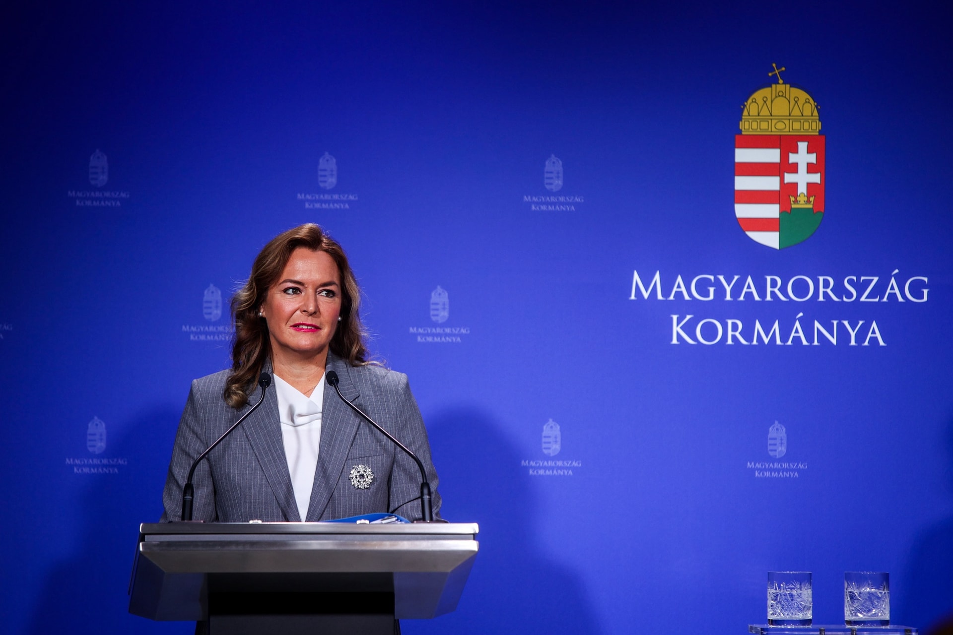 Vitályos Eszter: Magyar Péter hazudik és közben lebuktatja brüsszeli gazdáit