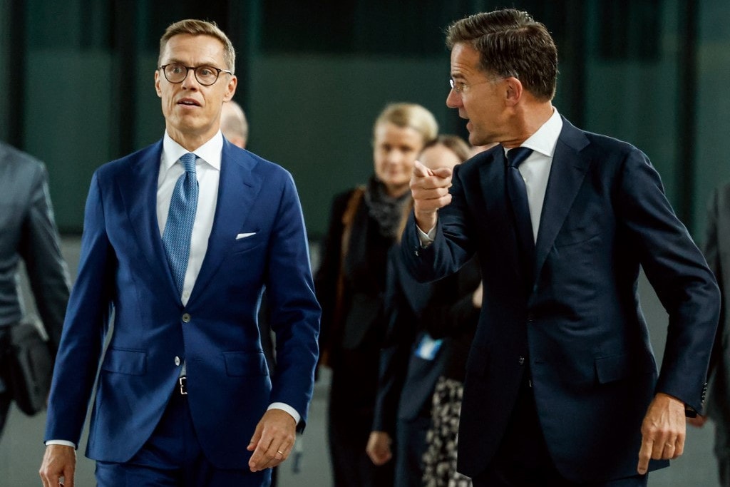 „A NATO hibrid háborút indított és folytat Oroszország ellen”