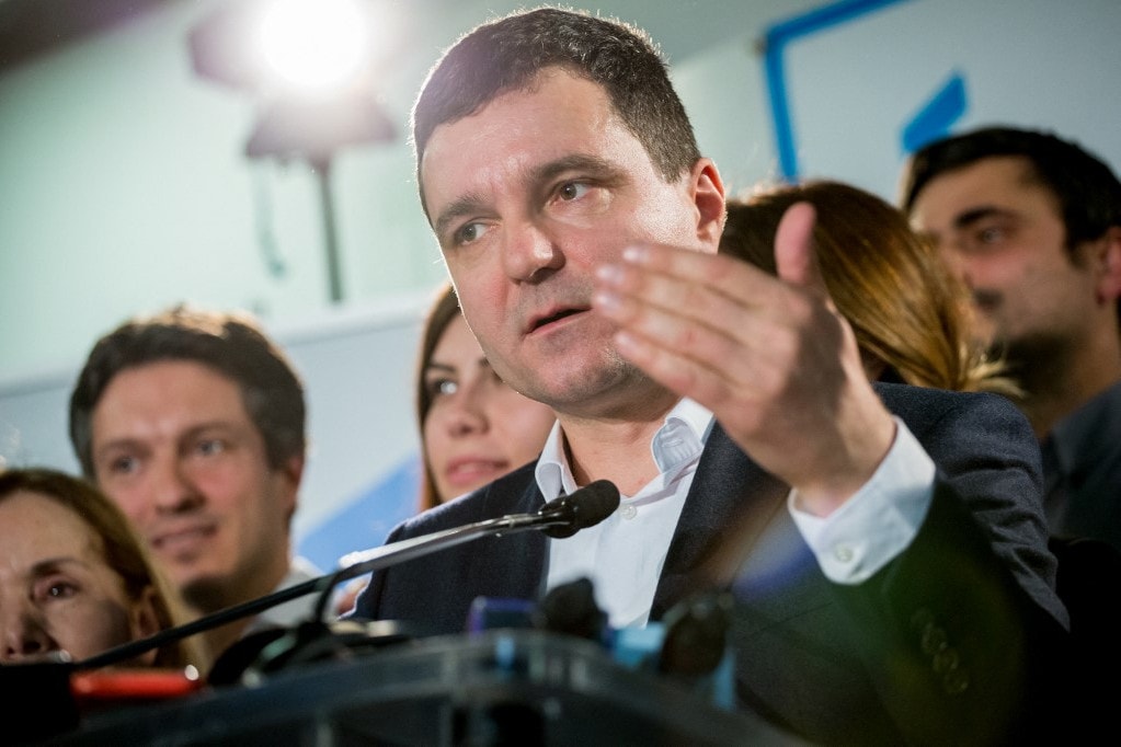 Bonyolódik a román elnökválasztás