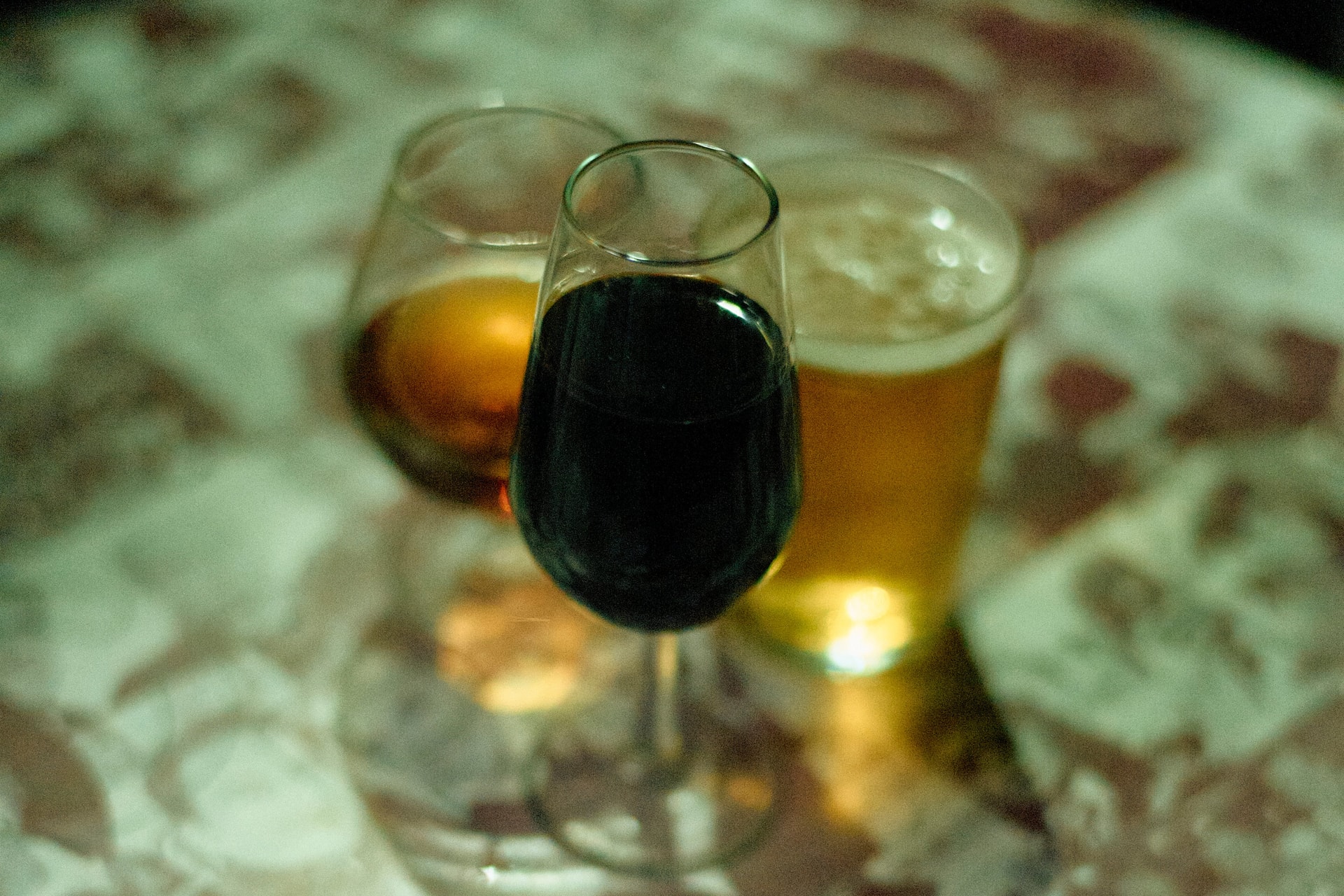 Ez a két közkedvelt alkoholos ital támogatja a bélrendszer egészségét