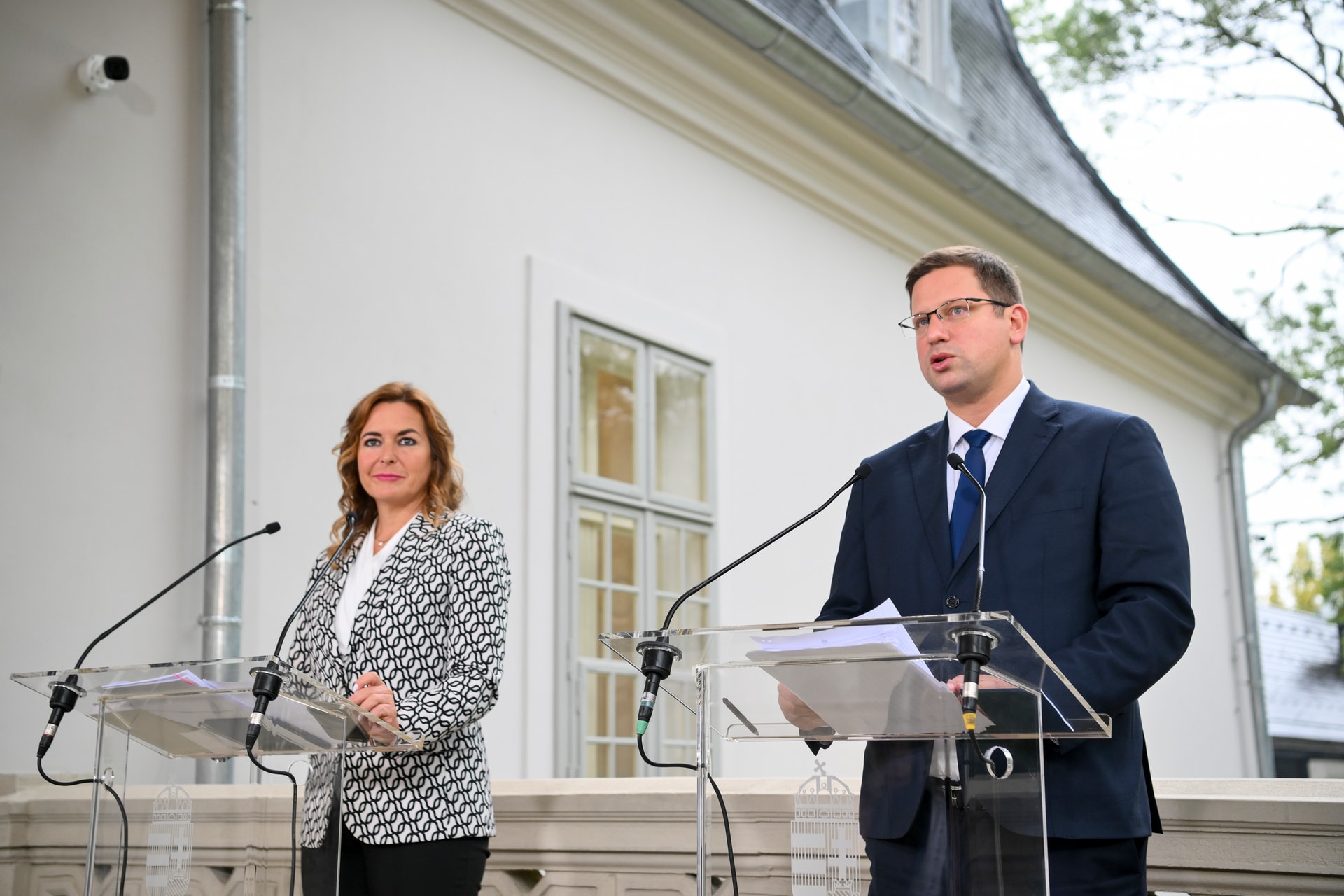 Magyarország nem csatlakozik a Nyugat kereskedelmi hidegháborújához
