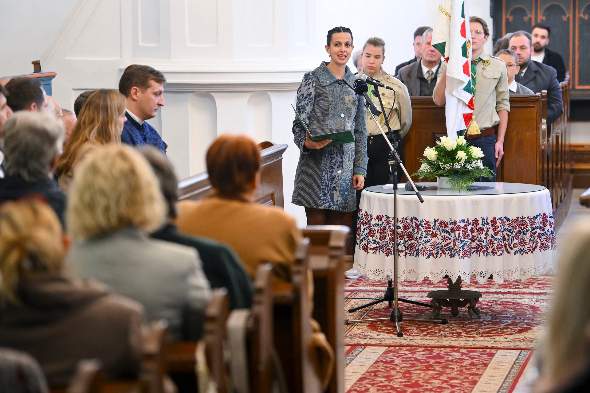 „A magyar kormány együtt gondolkodik az egyházakkal”