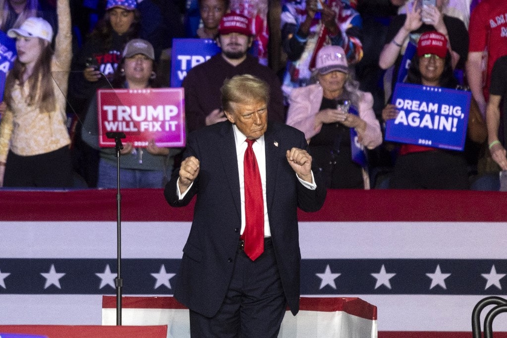 Trump leállíthatja az Ukrajnának szánt segélyeket?