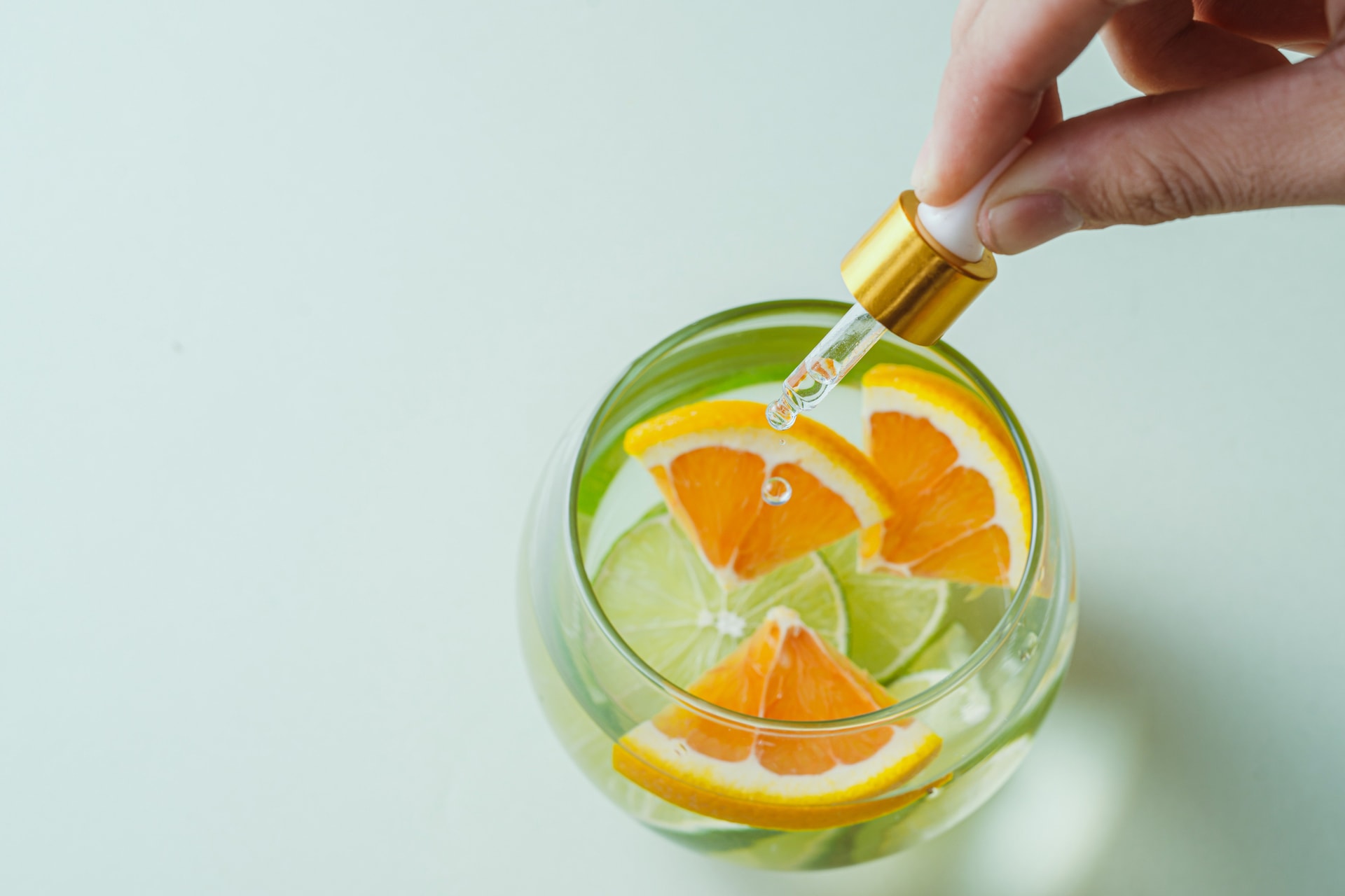 Egy orvos eloszlatta a C-vitaminnal kapcsolatos népszerű mítoszt