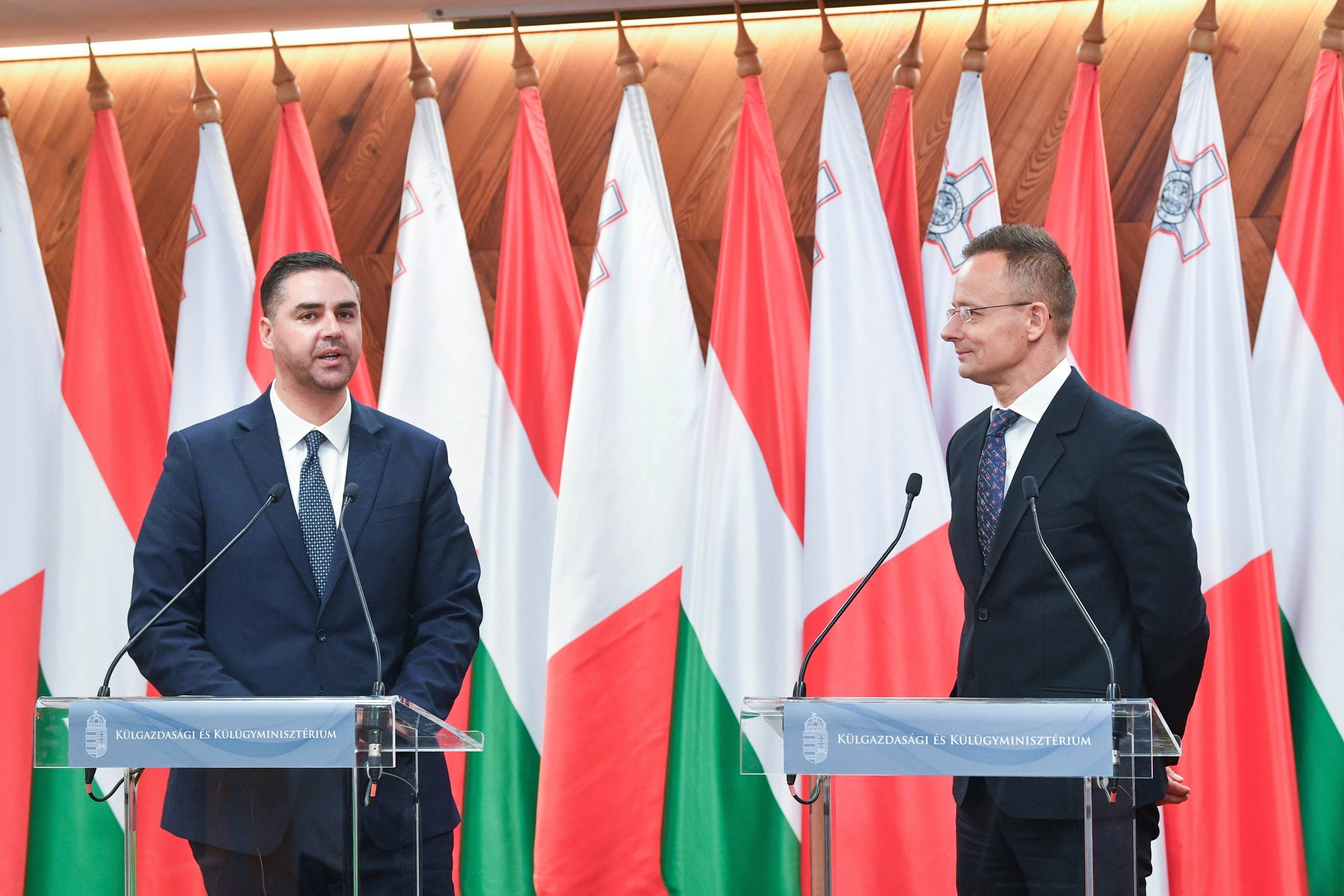 Magyarország és Málta is élesen ellenzi a világ ismételt blokkosodását + VIDEÓ