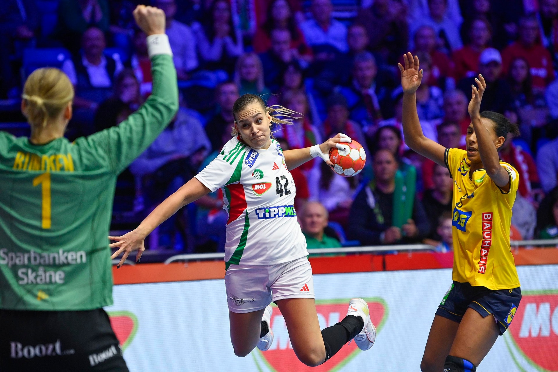 Női kézilabda EB: magyar gálaelőadás a Főnix-csarnokban + GALÉRIA