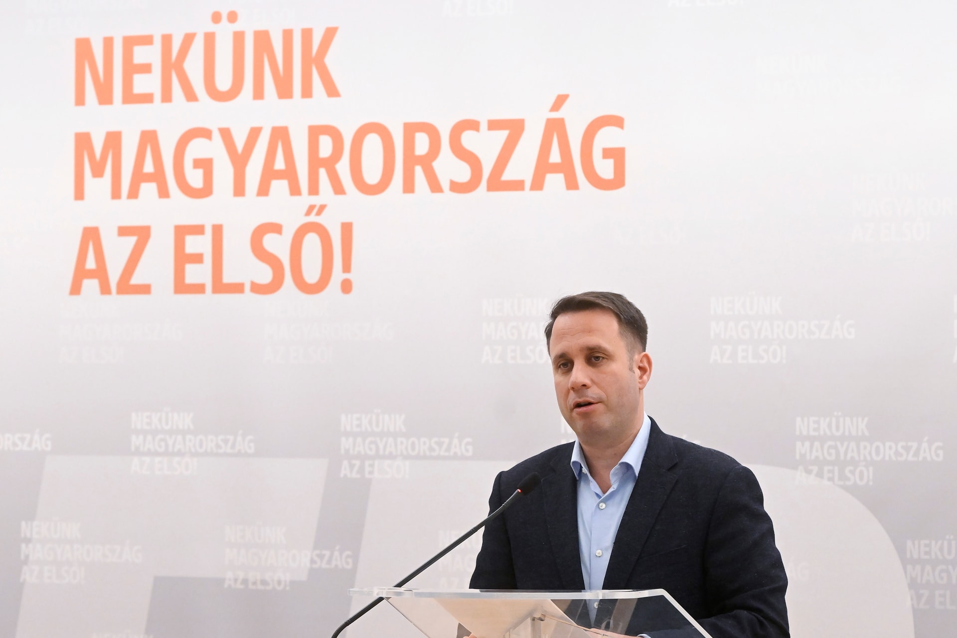 Háborús ultimátum az EP-ben