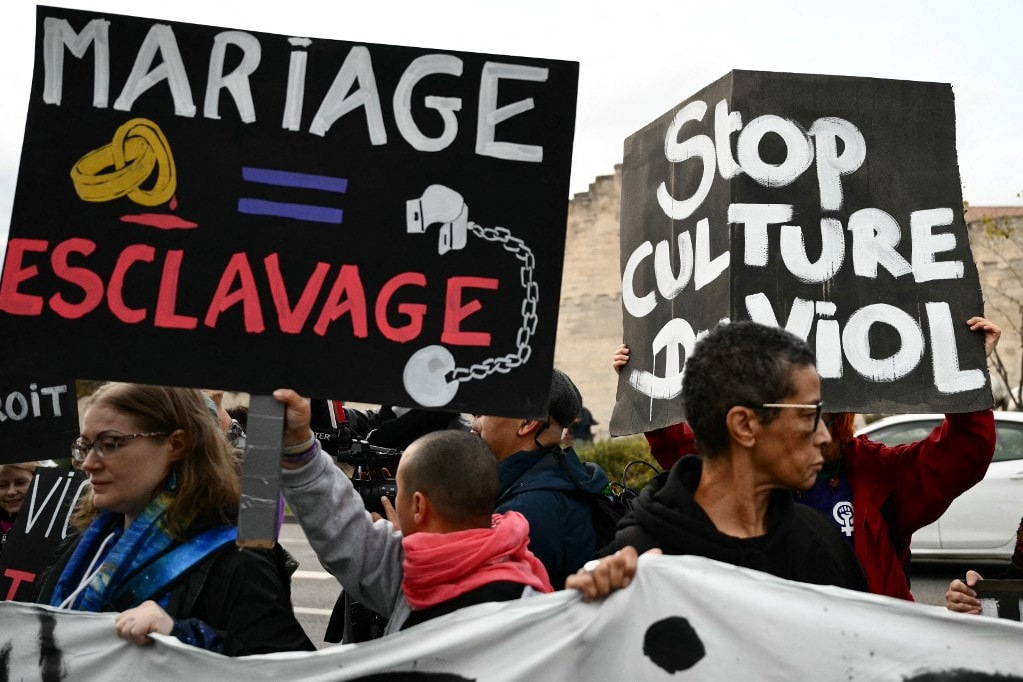 A legsúlyosabb büntetést kérte a francia ügyészség a feleségét megerőszakoltató férjre