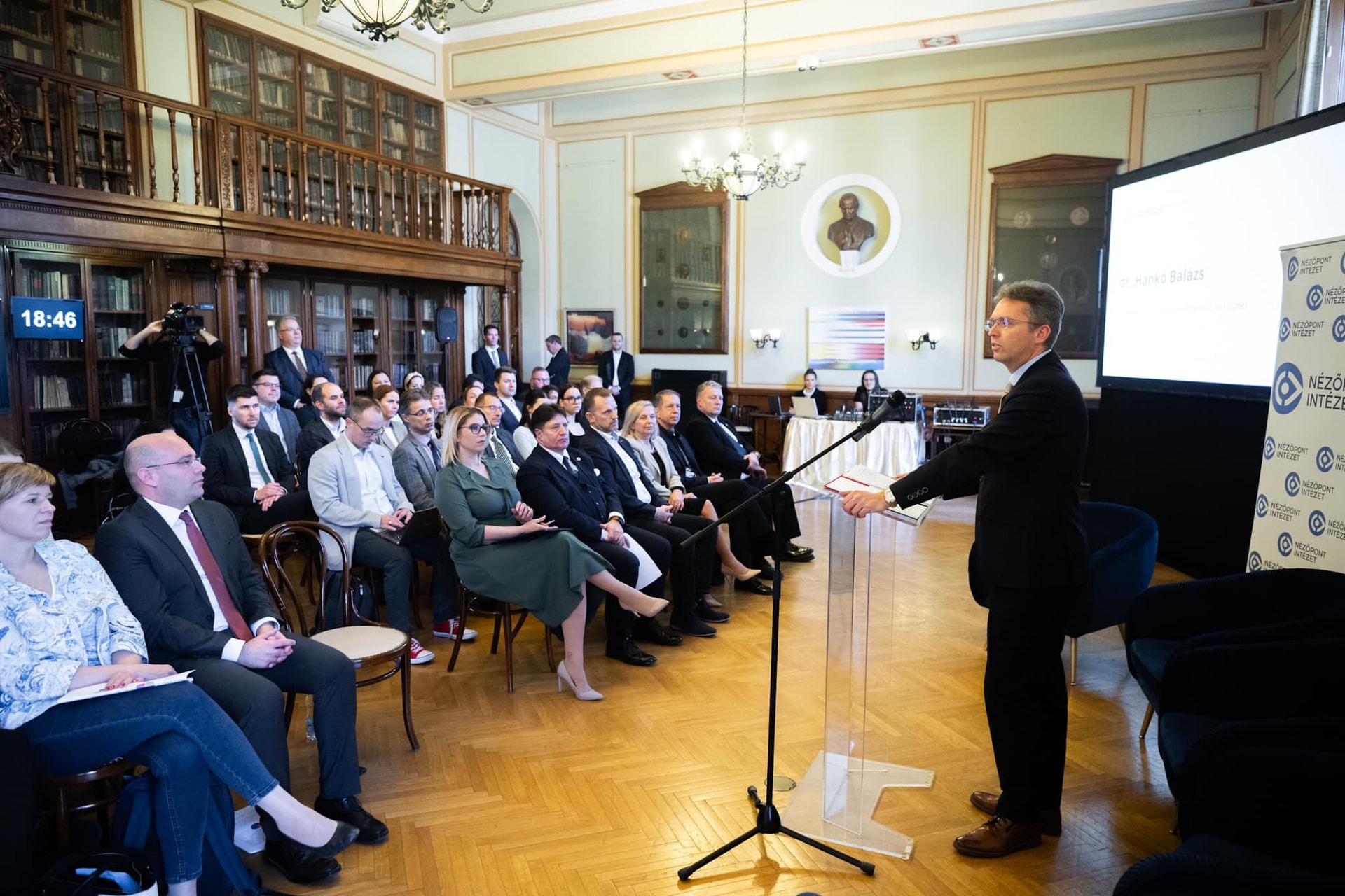 „A magyar felsőoktatási modell még a brüsszeli ellenszélben is sikeres”