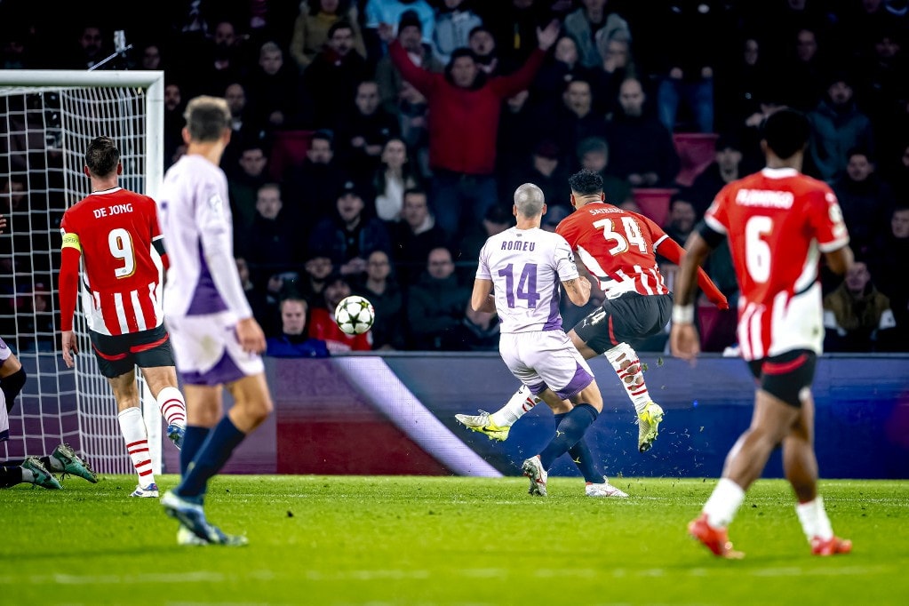 Bajnokok Ligája: fölényesen győzött a PSV és a Dinamo is