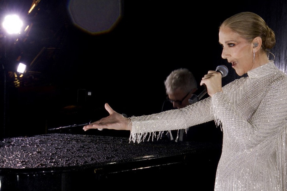 Céline Dion karácsonyi fotójáról beszél most mindenki