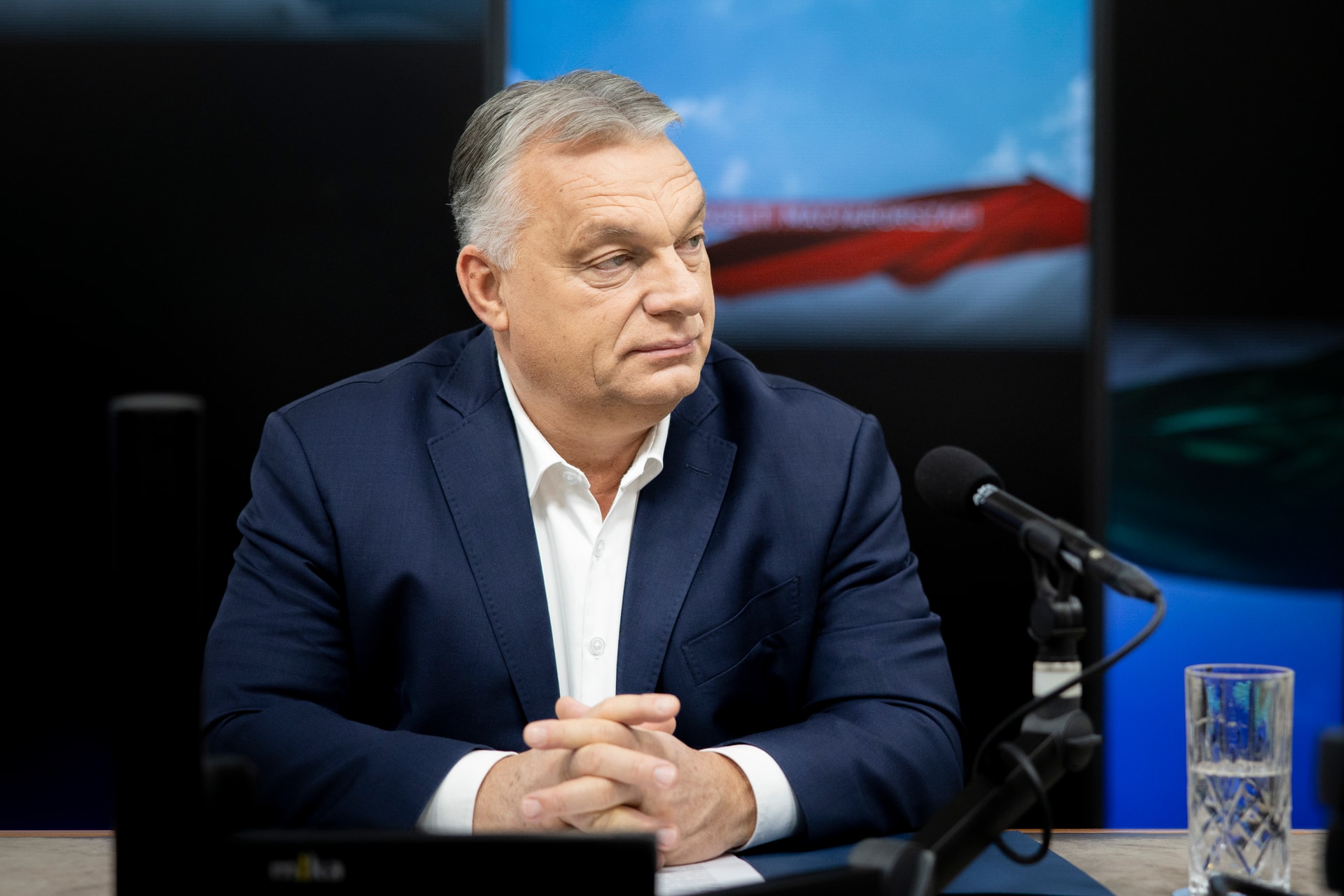 Orbán Viktor: Hazánk egyetlen fillért sem veszít el