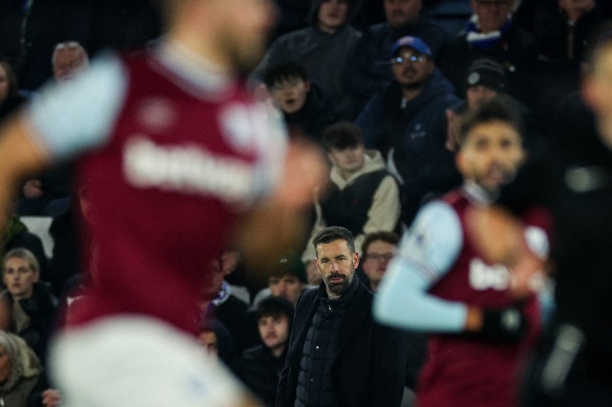 Premier League: győzelemmel mutatkozott be Van Nistelrooy
