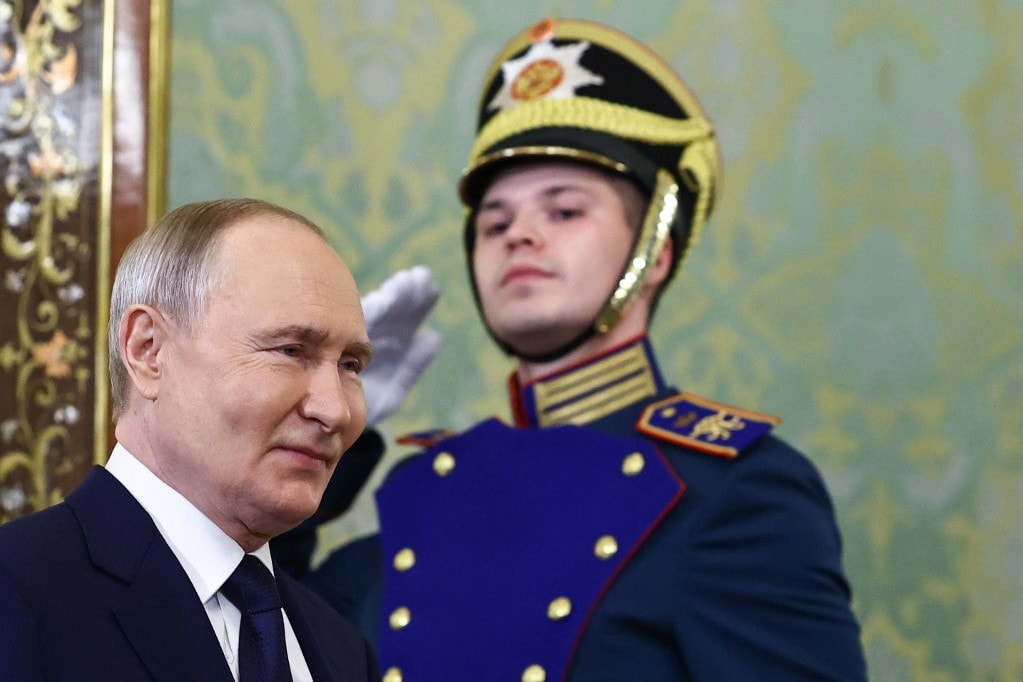 Putyin szerint Ukrajna egy hónapig se bírná, ha magára maradna