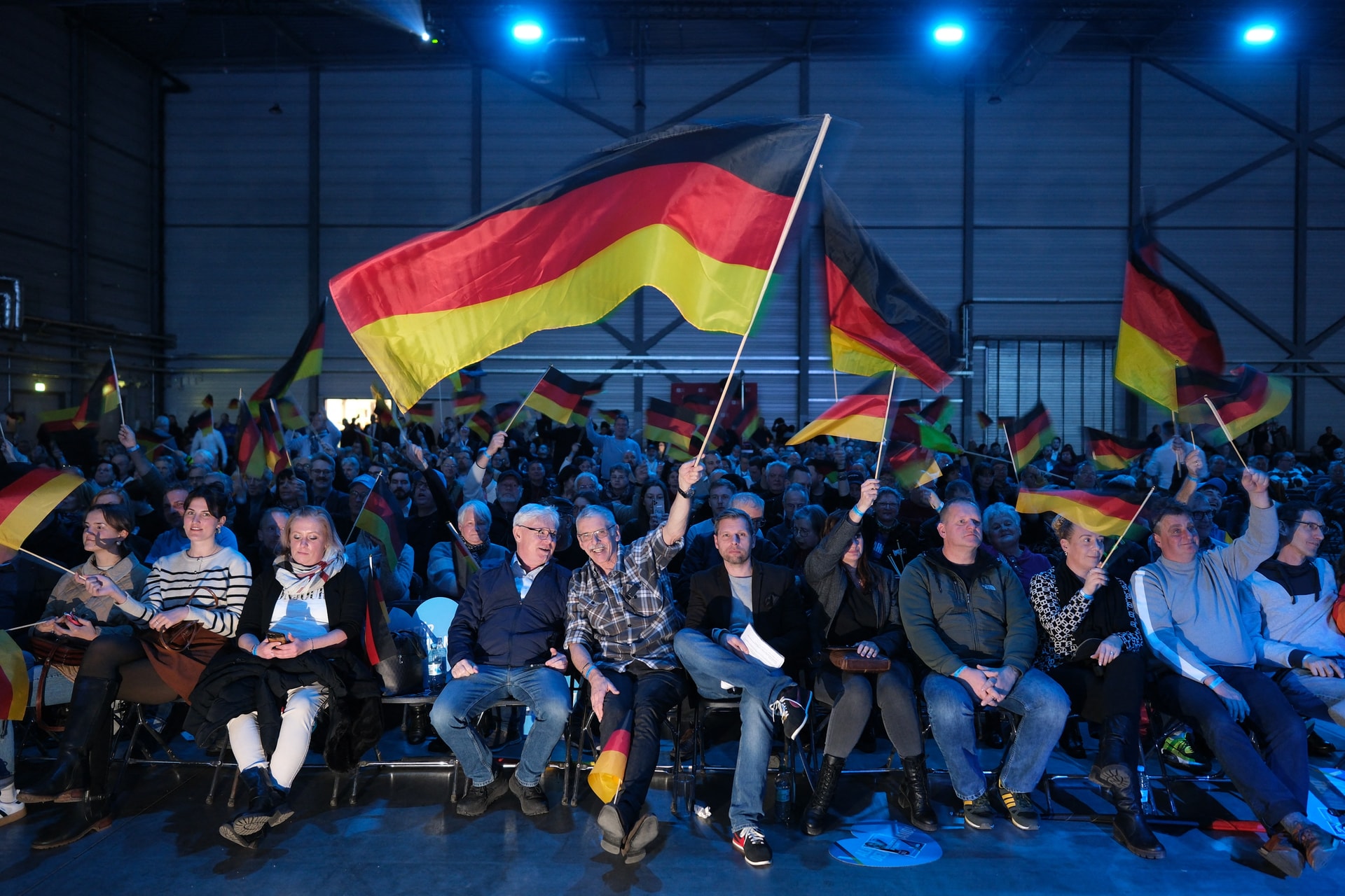 Halléban tartotta kampánynyitó rendezvényét az AfD