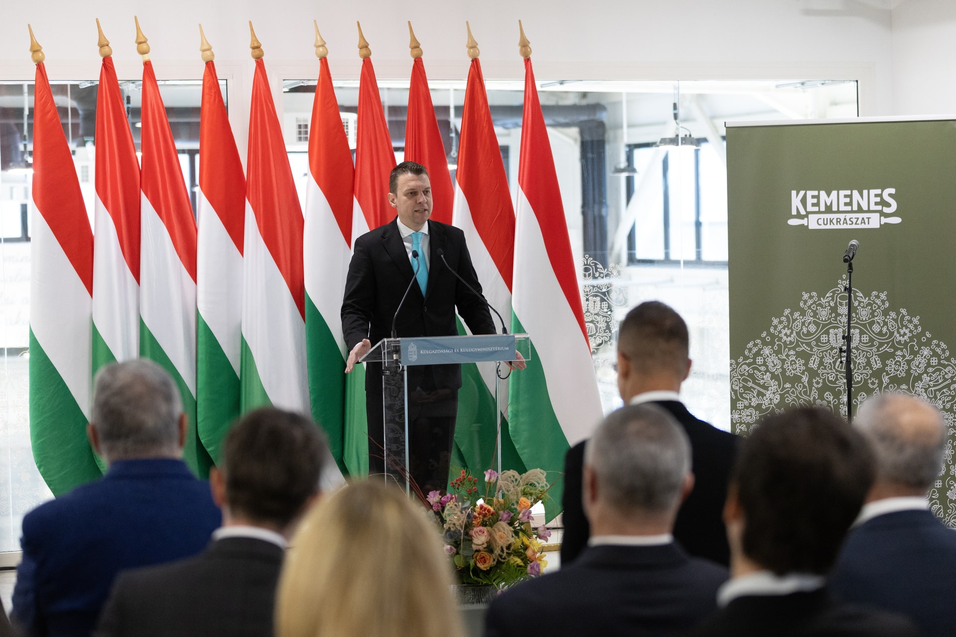 Példa nélküli a kis- és középvállalkozók támogatása
