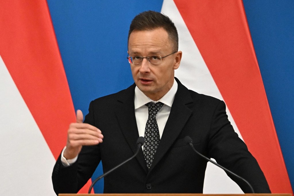 Összekötő kapocs