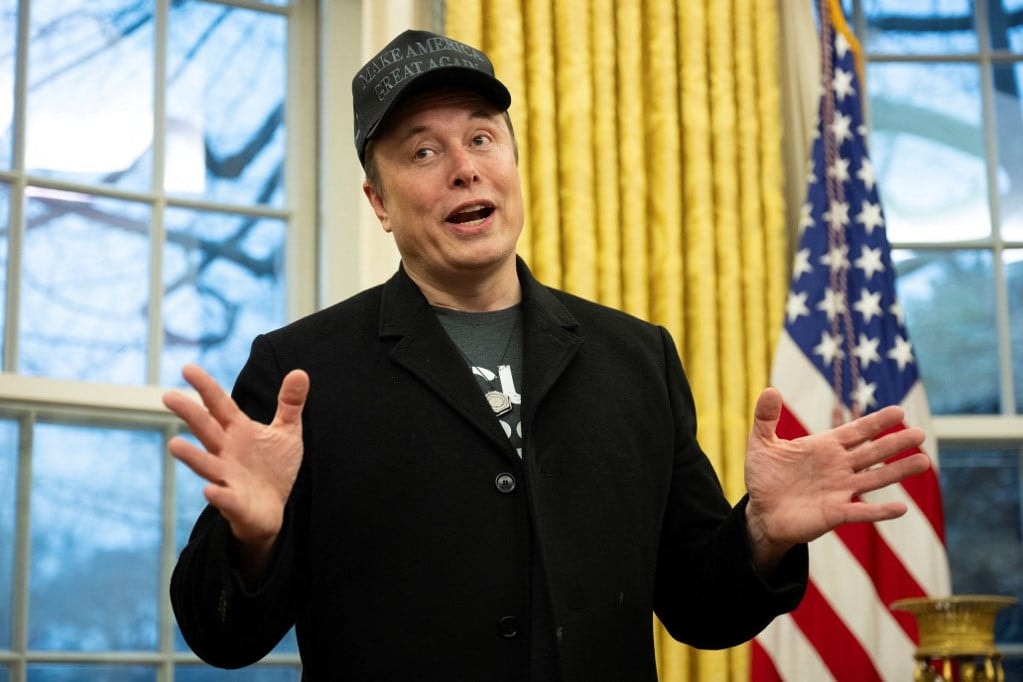 Kijev attól fél, hogy Musk lekapcsolja az internetet