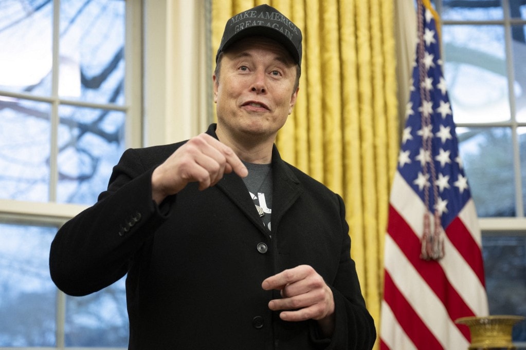 Musk bírálta a román elnökjelölt őrizetbe vételét