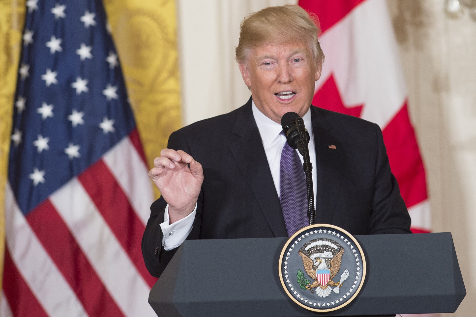 Trump igent mondott az oroszellenes szankciókra