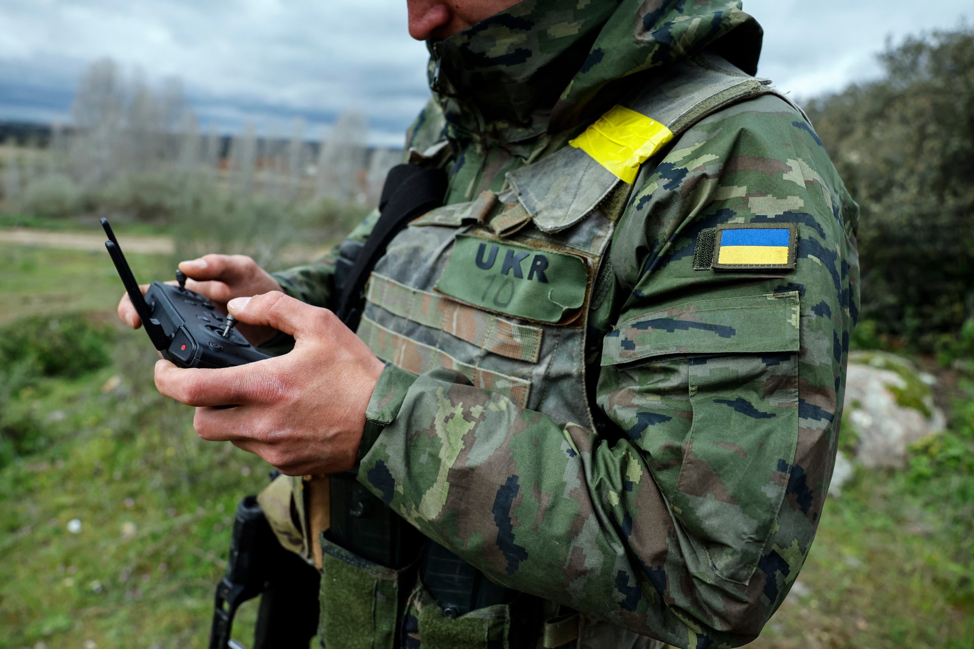 Bajban az ukrán haderő, a fiatalokat mozgósítaná Zelenszkij