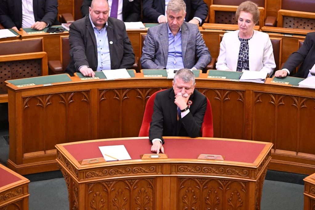 Büntető feljelentést tett Kövér László