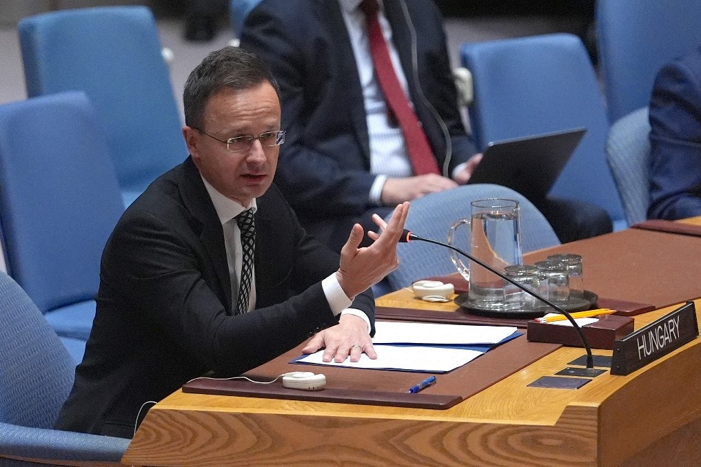„Súlyos kérdéseket vet fel az Európai Bizottság elnökének fordulata”