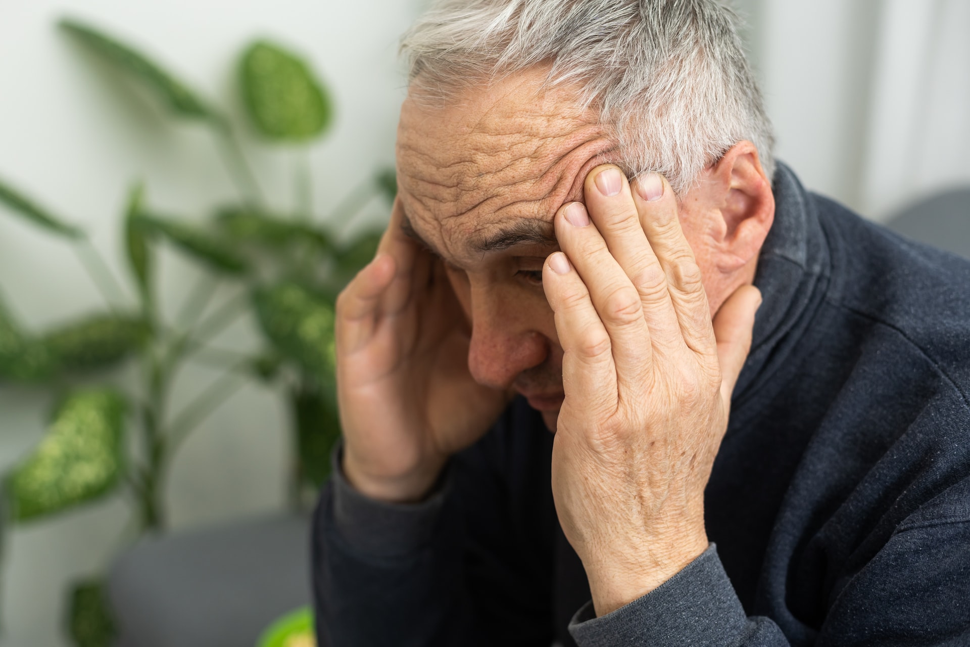 Az Alzheimer-kór korai jelei az időseknél