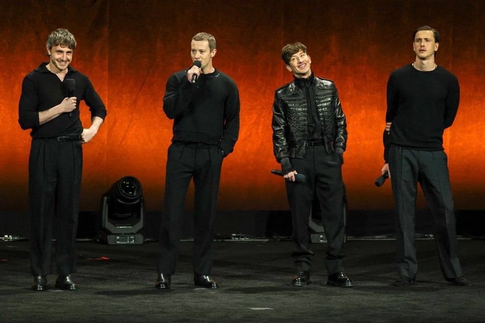 Sam Mendes bejelentette a Beatles-filmek szereposztását