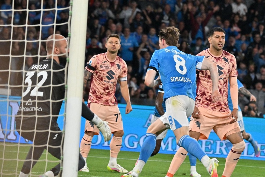 Laza Napoli-siker