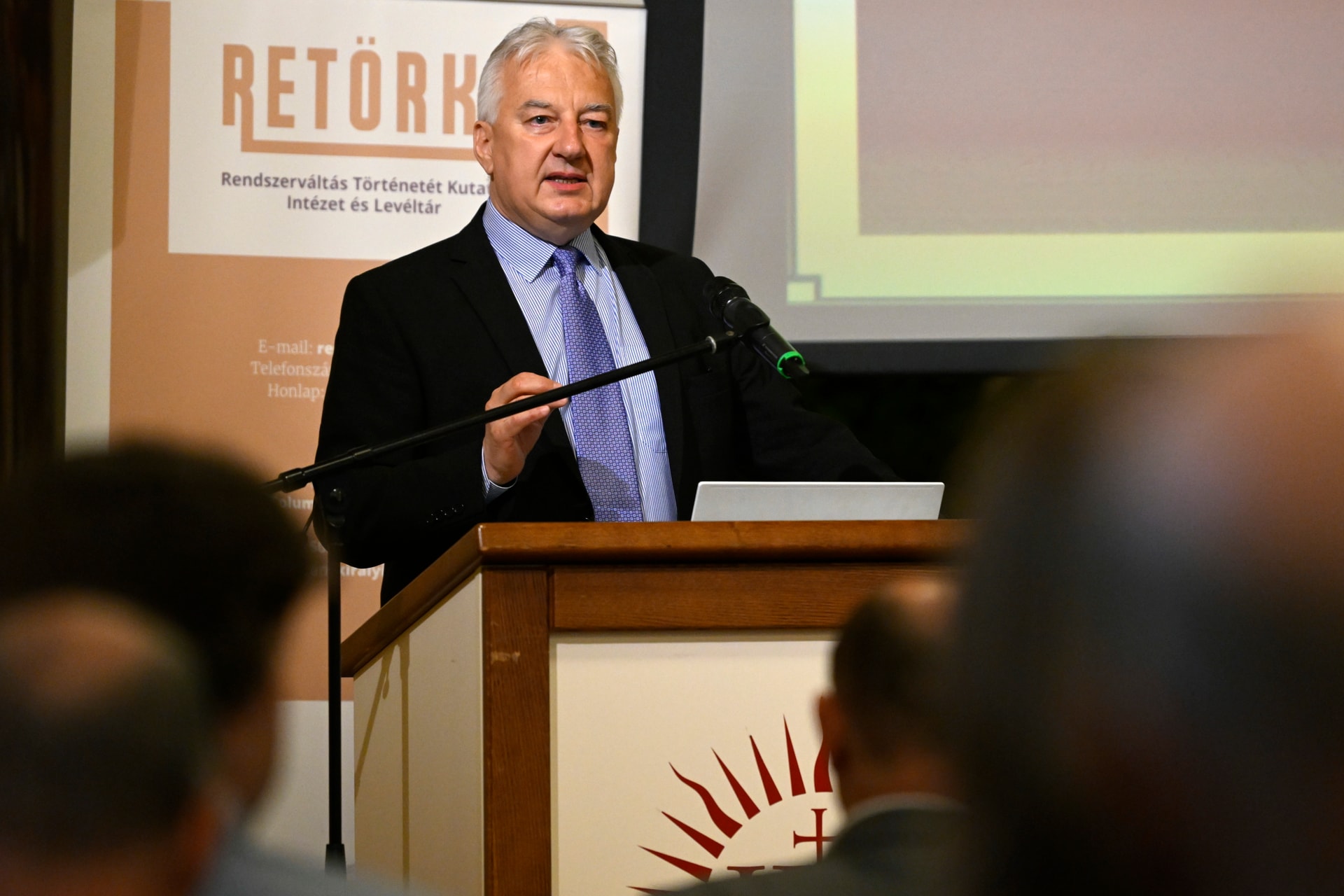„A KDNP múltbéli programpontjai ma is vállalhatók”