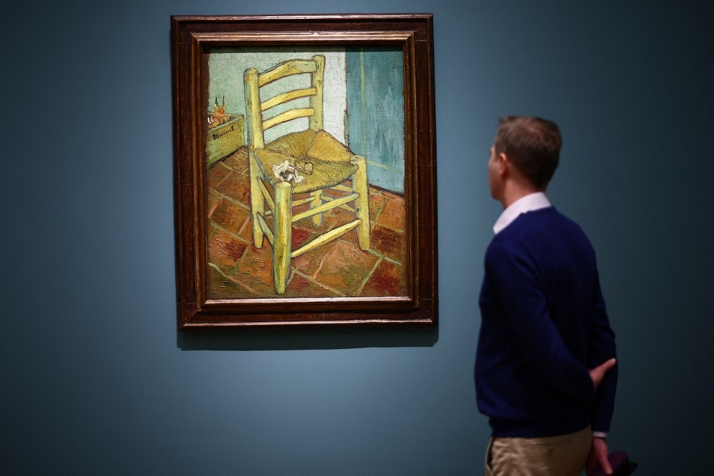 Tönkretették a kristályos Van Gogh-széket egy veronai múzeumban