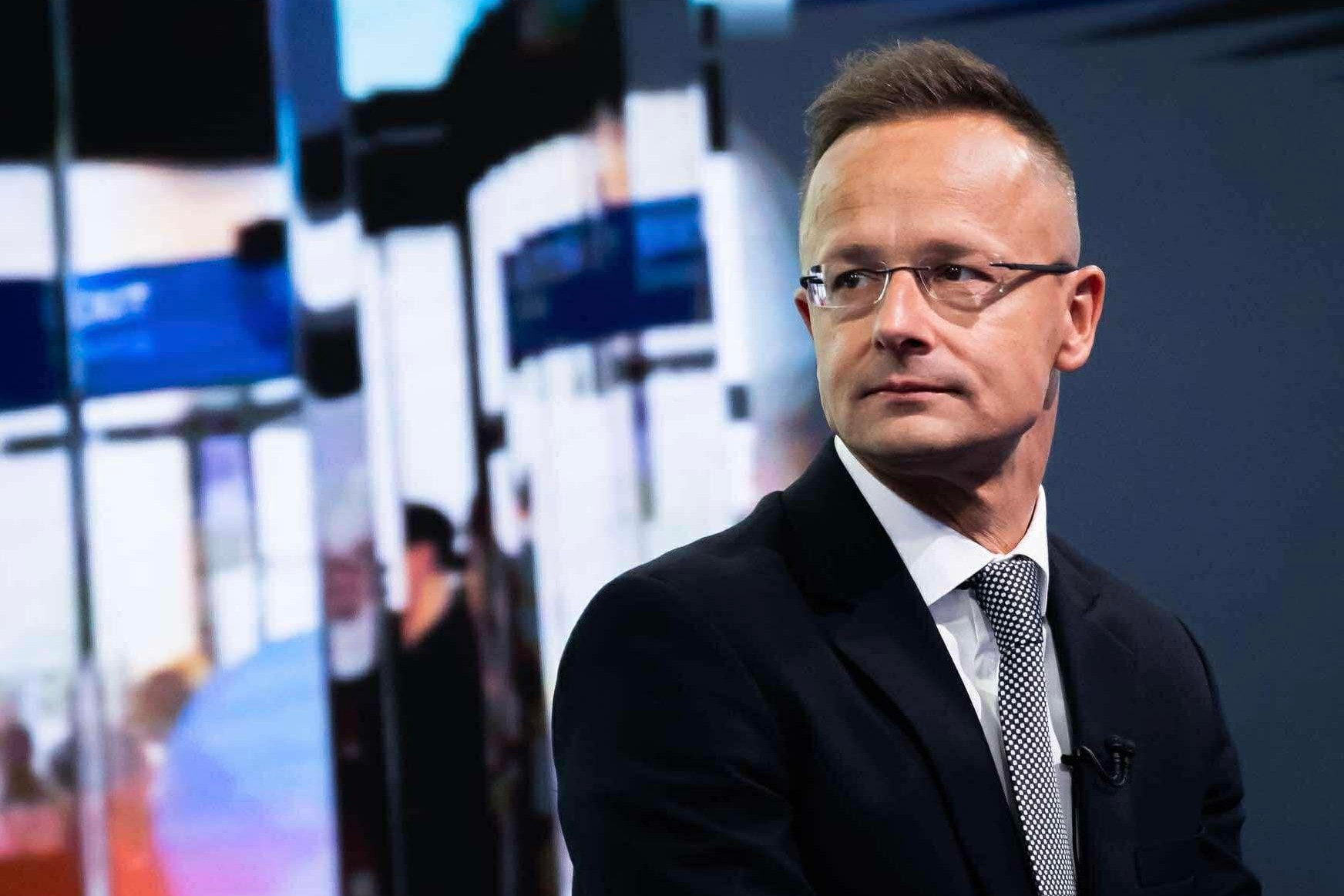Van kiút a béke felé