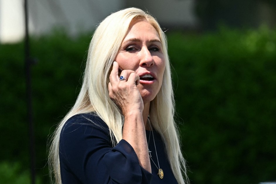 Diktátornak nevezte és lemondásra szólította fel Zelenszkijt az amerikai képviselőnő