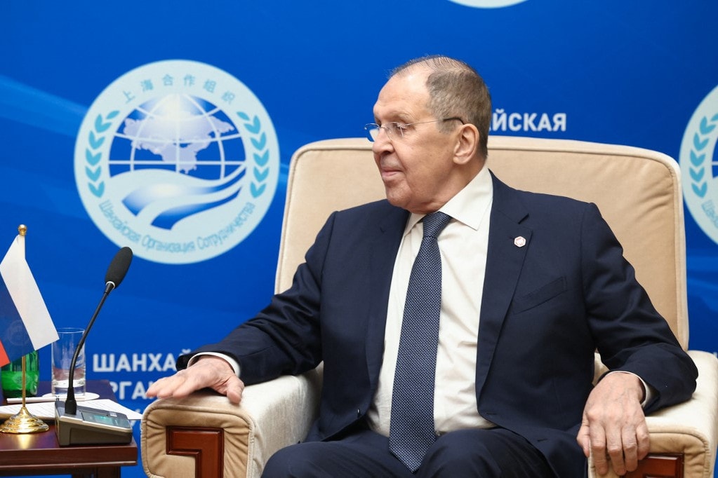 Lavrov „СССР” pulóverben üzent