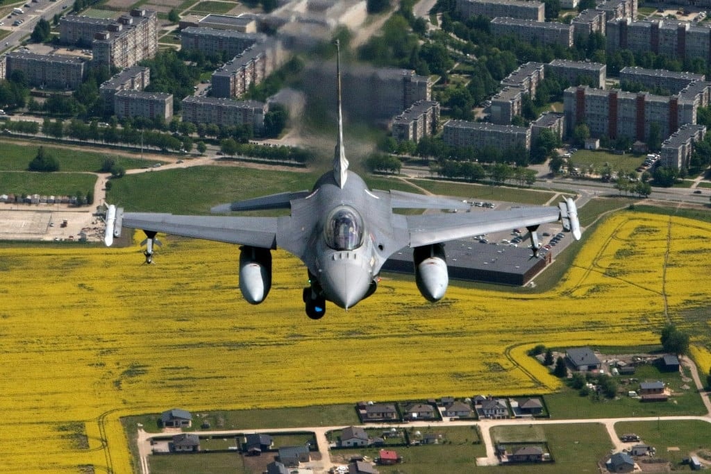 Ukrajna bukása magával ránthatja a NATO-t?