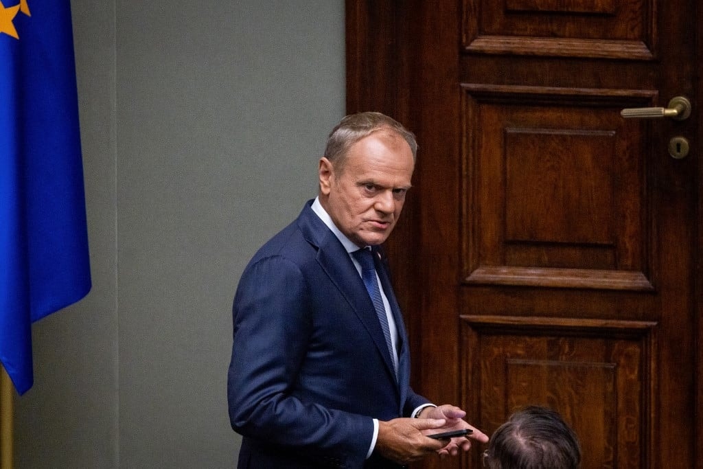 Tusk a temetőbe küldheti partnereit