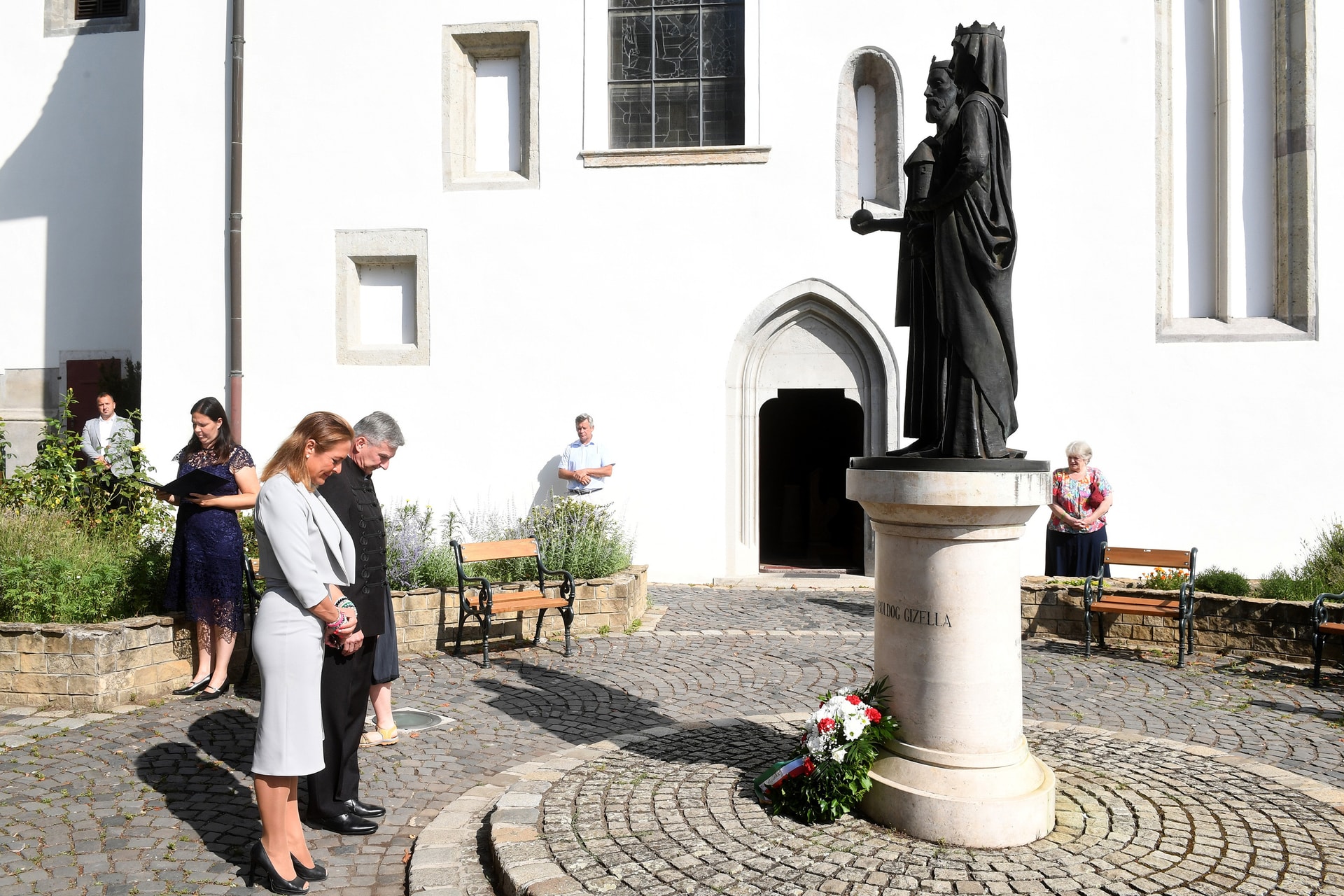 A szabadság csak a rend és a felelősség talaján virágozhat
