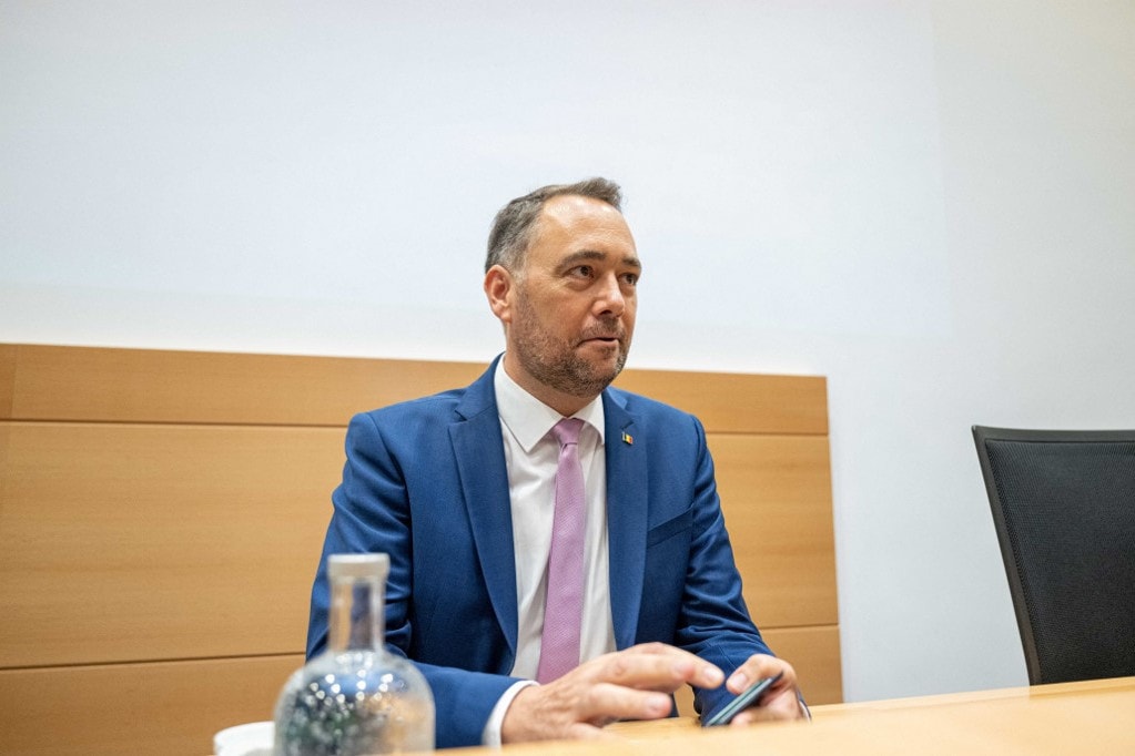 Izrael ellen szankciók, Palesztina felé diplomáciai nyitás