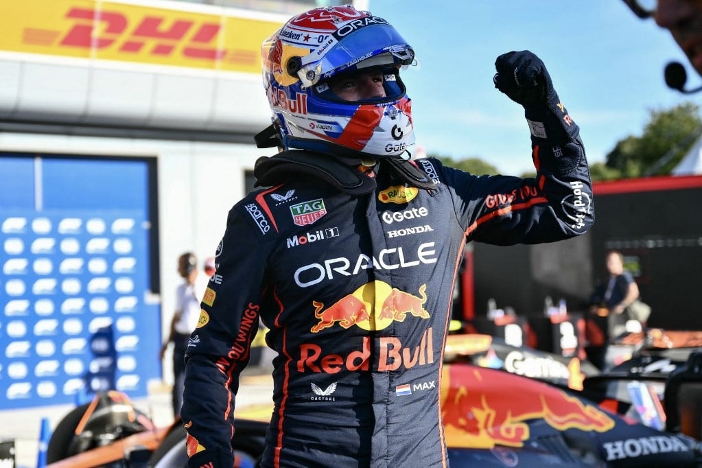 Verstappen megmutatta, miért maradt a Red Bullnál